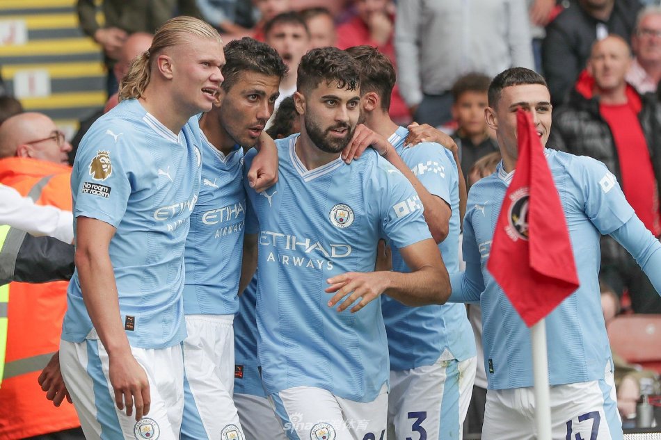 其职业轨迹 其职业轨迹