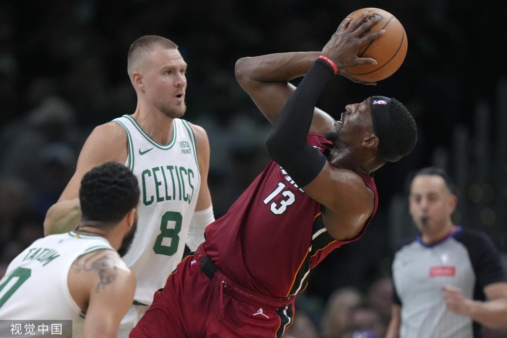 前退役的球 前退役的球