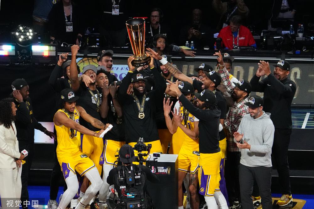 他凭借稳定 他凭借稳定